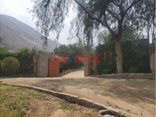 Foto 4 de 📍  Ubicada en el Condominio El Ensueño, en el kilómetro 42 de la Carretera Central, distrito de Ricardo Palma.

💡 Este hermoso lugar goza de un clim