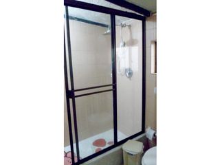 Se vende Casa ubicada en el barrio Santander 230 mt2