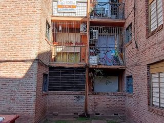 Foto 3 de DEPARTAMENTO EN VENTA DE 3 AMBIENTES BÂ° ISABEL LA CATOLICA - CIUDAD EVITA