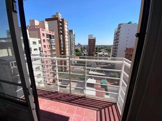 Departamento en venta - 1 Dormitorios 1 Baño - Cochera - 50Mts2 - Quilmes