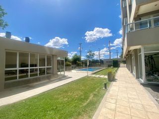 Dpto 2 dorm c/cochera en venta Torres de la Costa