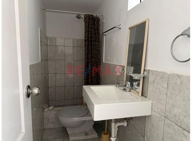 Casa en Venta en Miraflores - Widok 4