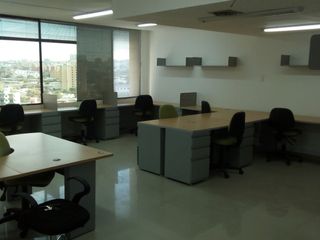 Foto 2 de oficina en venta en altos del prado (norte). Cod V86