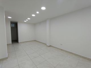 Foto 1 de oficina en arriendo en latino. Cod A17332