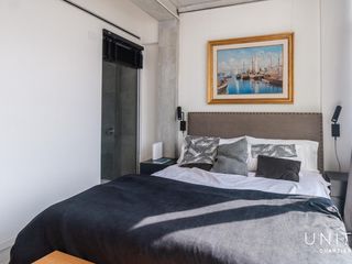 Excelente loft amoblado con balcon y vista al rio . Distrito Quartier, Retiro.
