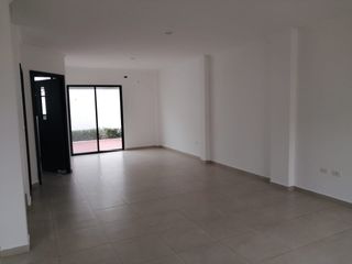 Foto 5 de ALQUILER DE CASA AMOBLADA DE 3 HABITACIONES CON PISCINA