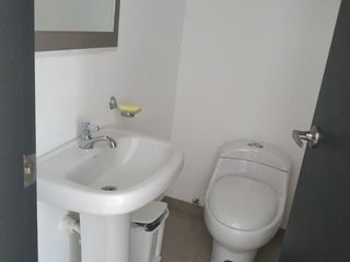 Foto 2 de ALQUILER DE CASA AMOBLADA DE 3 HABITACIONES CON PISCINA