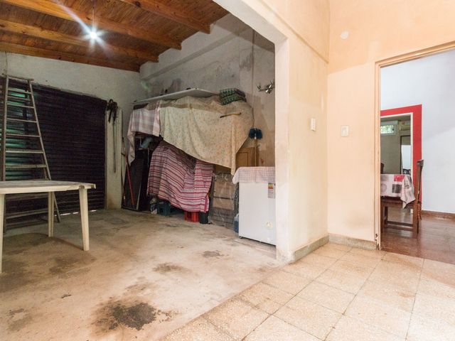 OPORTUNIDAD CASA 3 AMB EXCELENTE UBICACION SOLANO