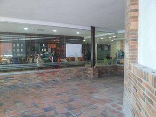 Venta de local en centro comercial Plaza Mayor, Chía Cundinamarca.-6223