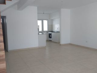 Foto 11 de VENTA DE CASA EN Lobos