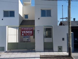 Foto 2 de VENTA DE CASA EN Lobos