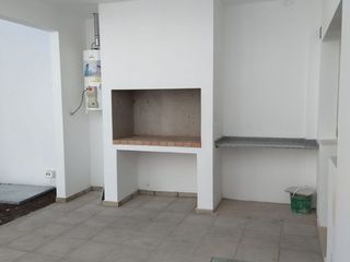 Foto 7 de VENTA DE CASA EN Lobos