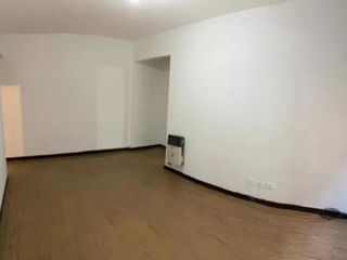 Departamento en venta - 2 Dormitorios 1 Baño - 50Mts2 - Gerlí, Avellaneda