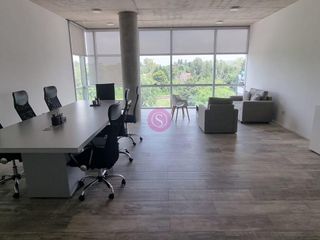 Oficina en  Alquiler en Officia Work, Pilar