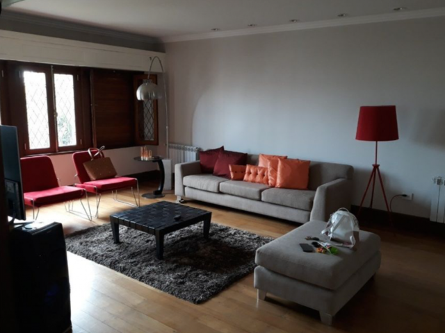 MAGNIFICO CHALET PARA EXIGENTES, FRENTE AL MAR. (LOTE EN PH)