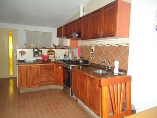 Foto 7 de Matienzo, impecable propiedad con pileta +departamento. NUEVO PRECIO PROXIMA A SER APPTA CREDITO BANCOR