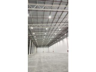 Foto 4 de VIA A DAULE -EN PARQUE LOGSTICO BODEGA EN ALQUILER 8092 M2