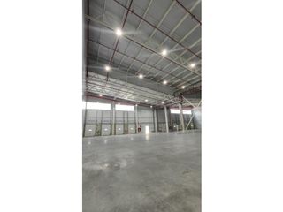 Foto 6 de VIA A DAULE -EN PARQUE LOGSTICO BODEGA EN ALQUILER 8092 M2