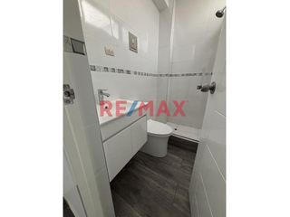 Foto 5 de 🏡 ¡El hogar que siempre soñaste en La Esperanza es una realidad!

✨ Vive en este moderno y funcional departamento ubicado en el tercer piso de la ca