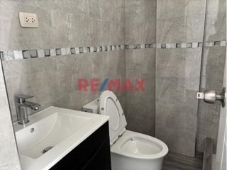 Foto 7 de 🏡 ¡El hogar que siempre soñaste en La Esperanza es una realidad!

✨ Vive en este moderno y funcional departamento ubicado en el tercer piso de la ca