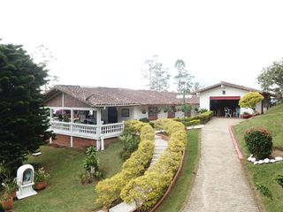 Foto 1 de casa en venta en el carmen. Cod V16147