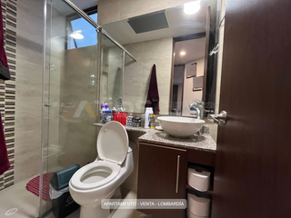 Foto 10 de apartamento en venta en lombardía. Cod V5539