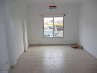 Foto 2 de Venta 2 amb a metros de la Unlam