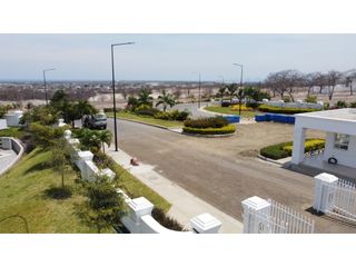 Foto 16 de Venta de terrenos en Costa del Este Urb. Club & Resort Manta-Jaramijo.
