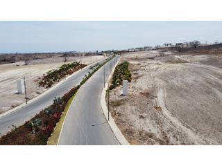 Foto 12 de Venta de terrenos en Costa del Este Urb. Club & Resort Manta-Jaramijo.