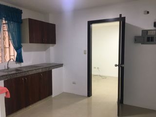 Foto 6 de ALQUILO CASA DE 4 HABITACIONES EN BONATERRA