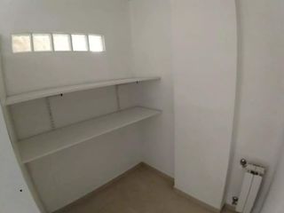 Departamento en venta - 1 dormitorio 1 baño - Cochera - 80mts2 - La Plata