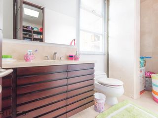 Foto 18 de casa en venta en usaquén. Cod V323