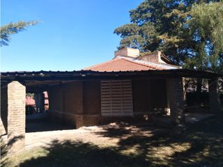 Foto 8 de VENTA DE CASA MAS DOS CABAÑAS EN SAN ANTONIO| FL