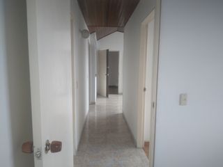 Foto 12 de apartamento en venta en normandía. Cod V2866930