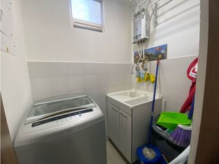 Apartamento Arriendo 3 alcobas amoblado