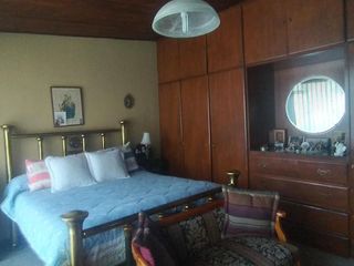 Foto 18 de Vendo Casa  en el Mejor Sector Comercial de La Floresta No Patrimoniada