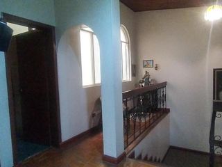 Foto 21 de Vendo Casa  en el Mejor Sector Comercial de La Floresta No Patrimoniada