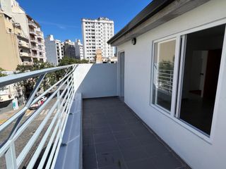 PH en duplex de 2 ambientes A ESTRENAR balcón y terraza
