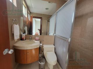 Foto 21 de VENTA DEPARTAMENTO CON ACABADOS DE LUJO CON VISTA AL RIO