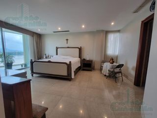 Foto 14 de VENTA DEPARTAMENTO CON ACABADOS DE LUJO CON VISTA AL RIO