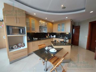 Foto 11 de VENTA DEPARTAMENTO CON ACABADOS DE LUJO CON VISTA AL RIO