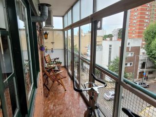 RETASADO - Hermoso piso de 4 ambientes con cochera y baulera - Velez Sarsfield