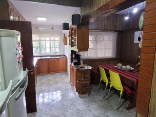 RETASADO - Hermoso piso de 4 ambientes con cochera y baulera - Velez Sarsfield