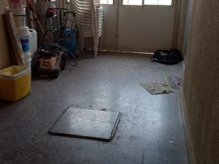 Foto 2 de Casa Fondo en venta en Villa Luzuriaga