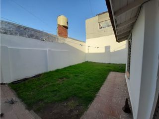 Foto 4 de VENDO CHALET 4 AMB 2 BÑOS GGE PAS. PARQUE
