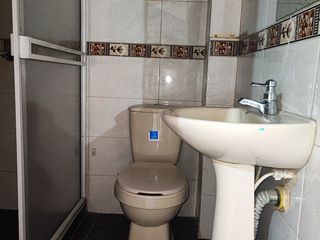 Foto 22 de edificio en venta en 20 de julio. Cod V16615