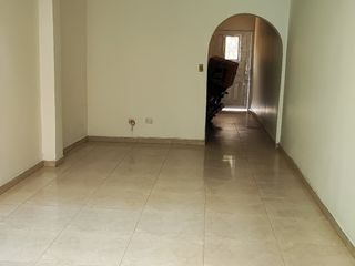 Foto 4 de edificio en venta en 20 de julio. Cod V16615