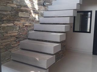 Casa en venta - 3 dormitorios 4 baños 2 cocheras - 600mts2 - José Hernández