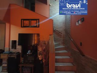 Foto 1 de Venta chalet con pileta  en  Gral Rodriguez