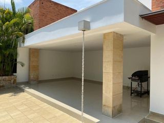 casa en condominio con piscina PANCE